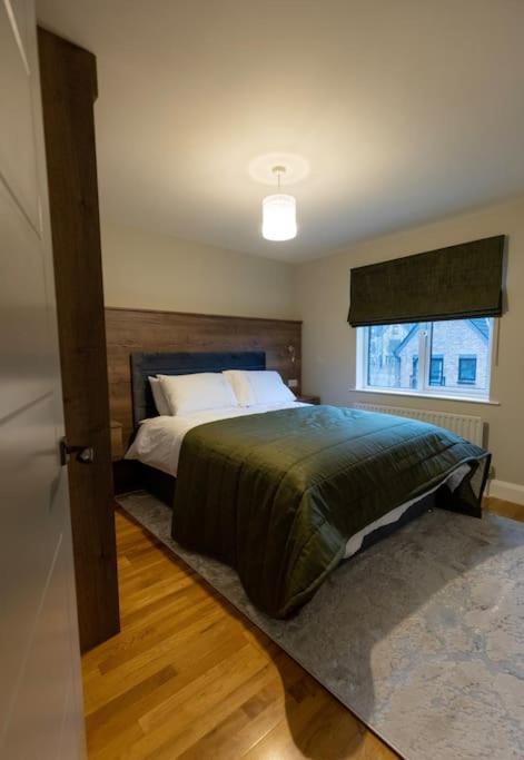 Luxury Town Centre Apartment Cookstown Dış mekan fotoğraf